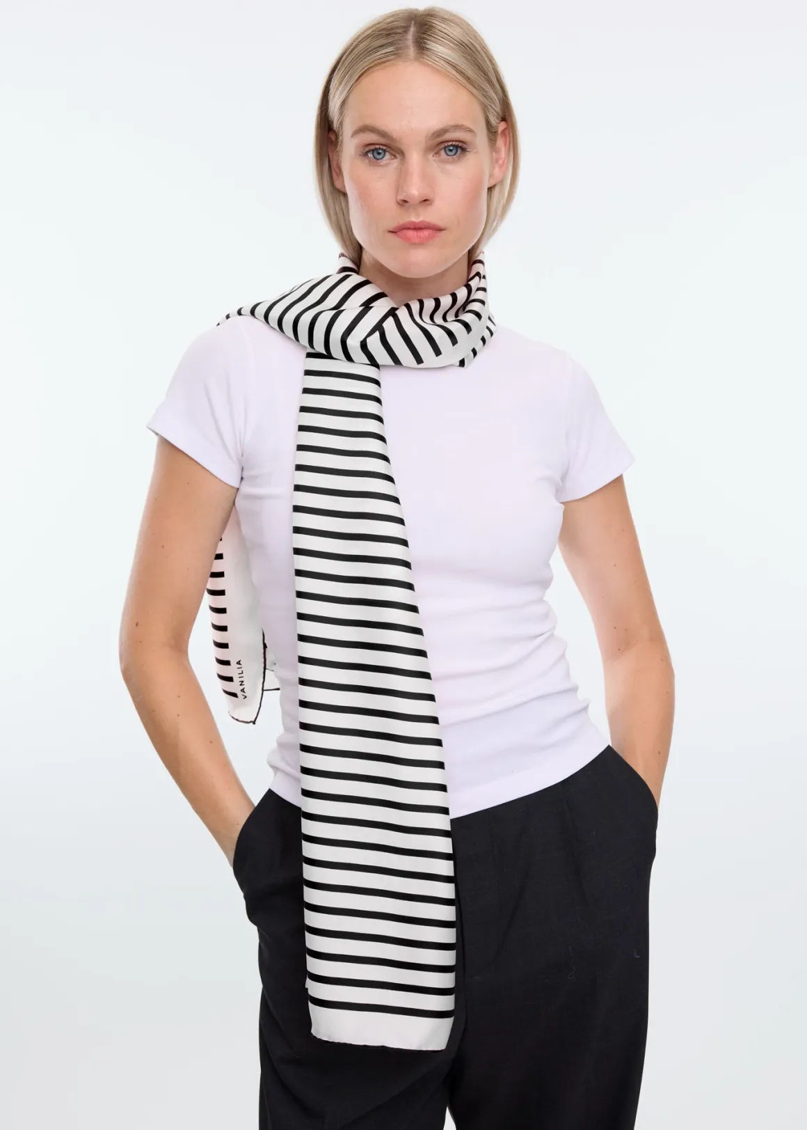 VANILIA Classic stripe scarf long Zwart Outlet