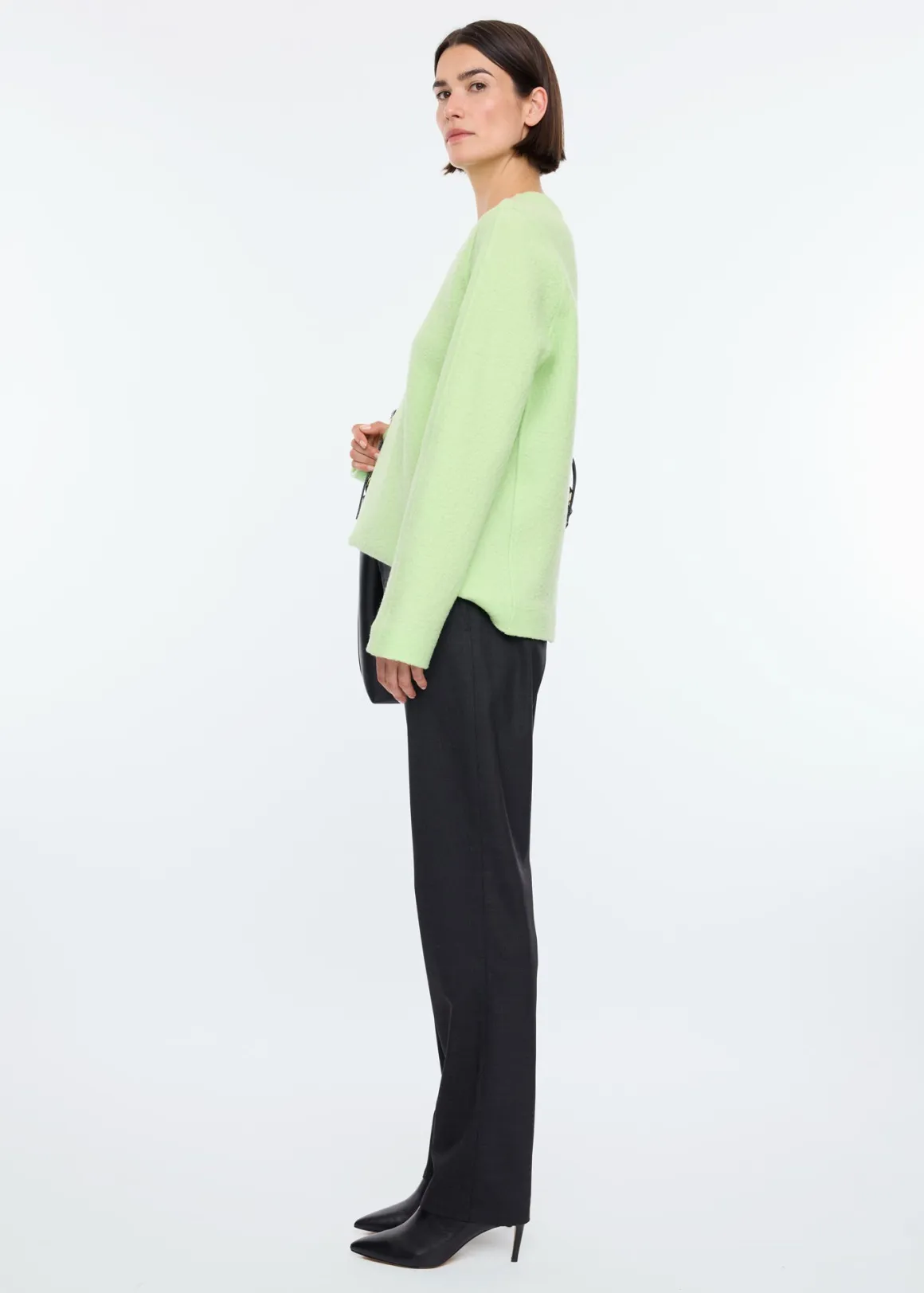 VANILIA Curl wool basic sweater Caterpillargreen Online