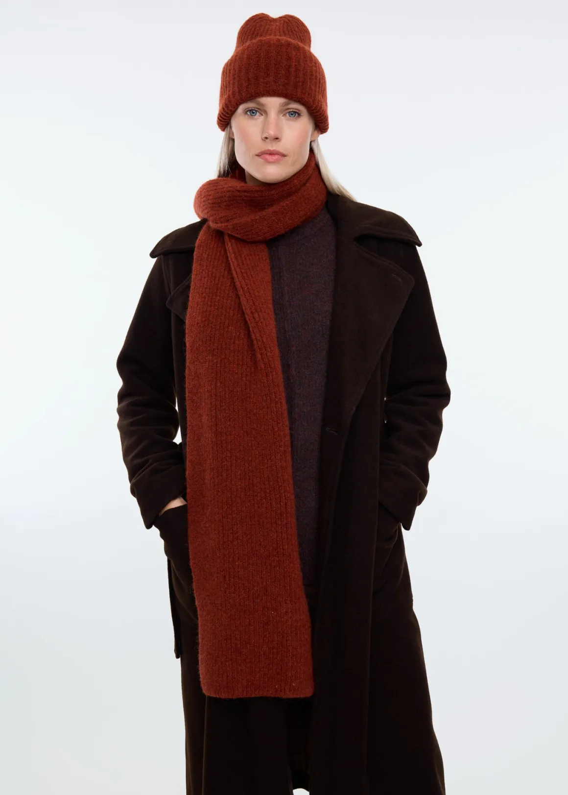 VANILIA Woolmix scarf brick Discount